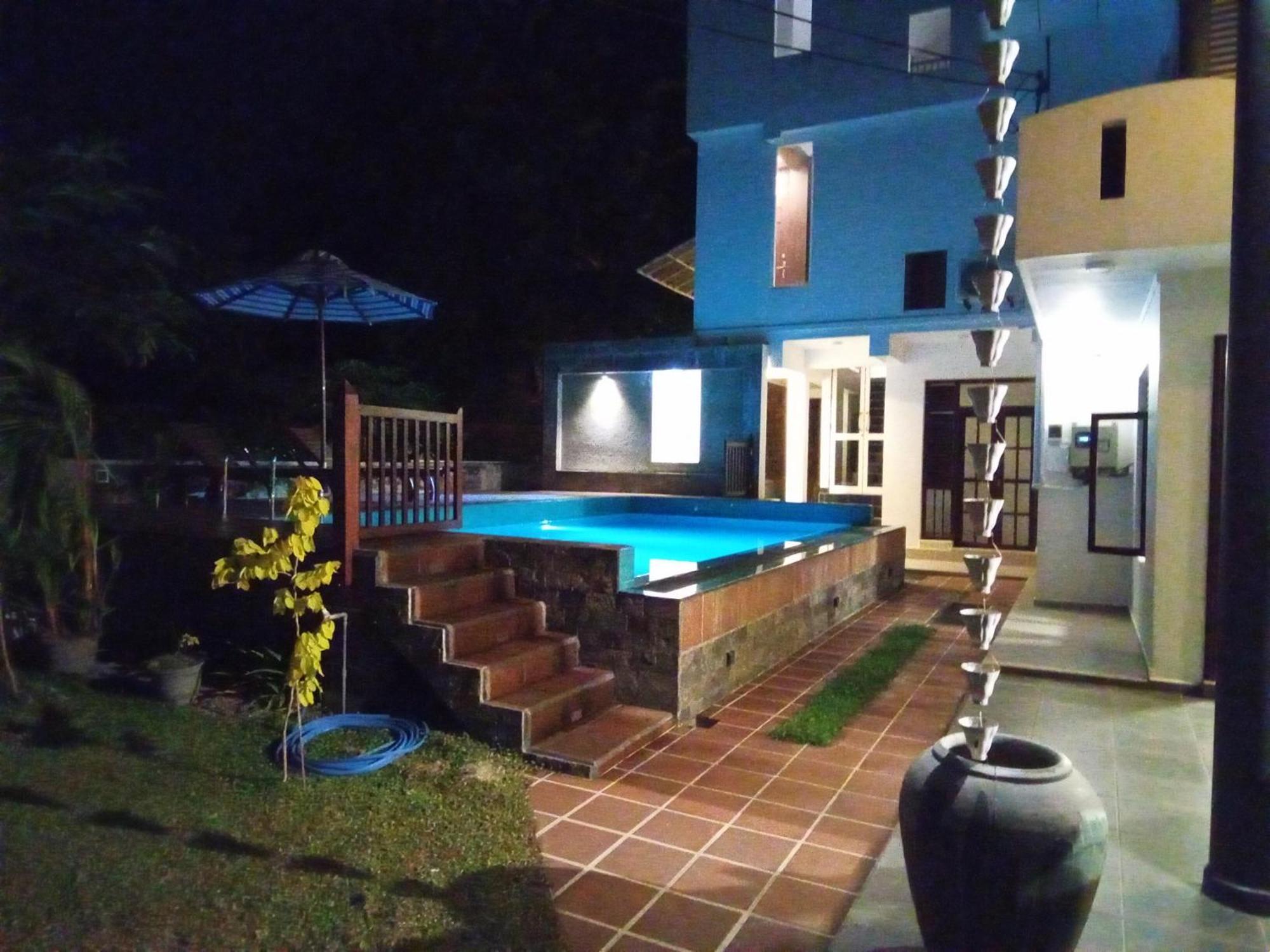 The Moose Weligama Acomodação com café da manhã Exterior foto